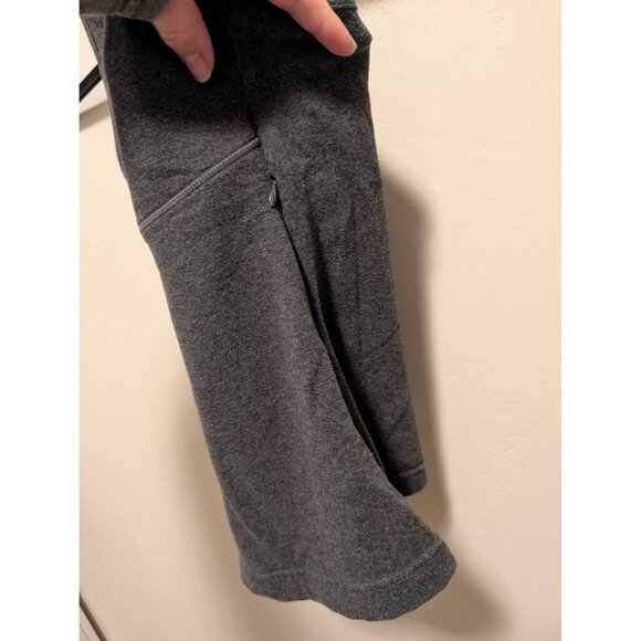 Aerodynamics Medium V-Neck Racer Back Tank Top - Picture 2 of 5